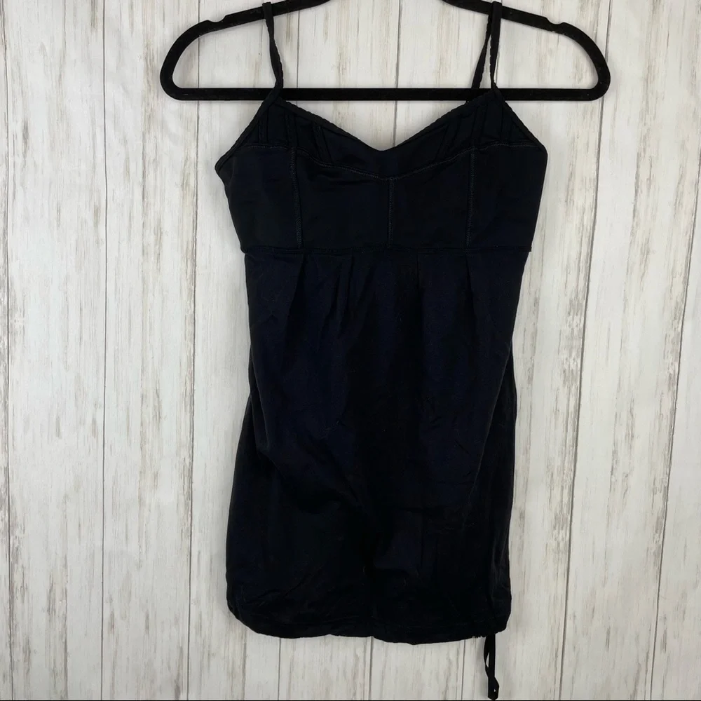 Lululemon black bubble tank